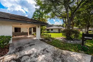 10074 Hickorywood Pl, Boynton Beach, FL 33437 - Photo 2