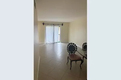 21911 Lake Forest Circle #201, Boca Raton, FL 33433 - Photo 4