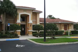 301 SW Palm Dr, Port Saint Lucie, FL 34986 - Photo 18