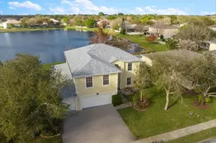6052 Ridge Lake Cir, Vero Beach, FL 32967 - Photo 2