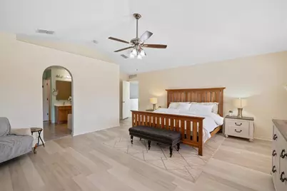 6052 Ridge Lake Circle, Vero Beach, FL 32967 - Photo 44