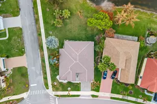 261 SW Lake Forest Way, Port Saint Lucie, FL 34986 - Photo 40