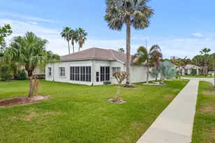 261 SW Lake Forest Way, Port Saint Lucie, FL 34986 - Photo 34