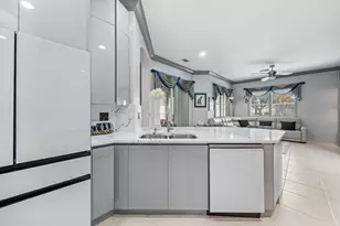 261 SW Lake Forest Way, Port Saint Lucie, FL 34986 - Photo 12