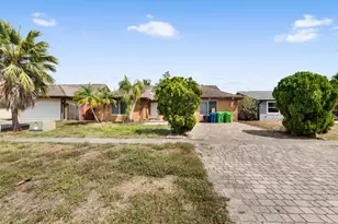 3570 NW 120th Way, Sunrise, FL 33323 - Photo 32