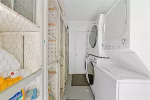 3015 Seville St, Fort Lauderdale, FL 33304 - Photo 32