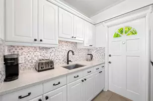 3015 Seville St, Fort Lauderdale, FL 33304 - Photo 12