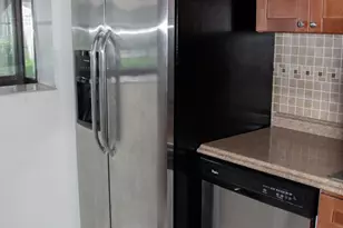 503 Gardens Dr, Pompano Beach, FL 33069 - Photo 4