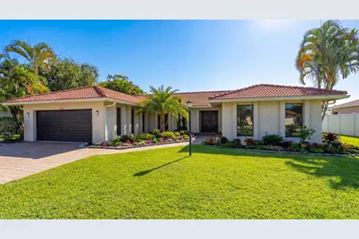 12853 Guilford Circle, Wellington, FL 33414 - Photo 10