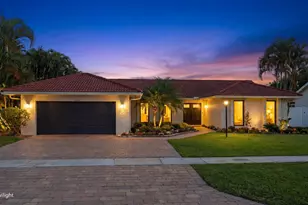 12853 Guilford Cir, Wellington, FL 33414 - Photo 8