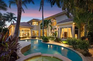 686 Hermitage Cir, Palm Beach Gardens, FL 33410 - Photo 2