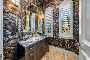 686 Hermitage Cir, Palm Beach Gardens, FL 33410 - Photo 16