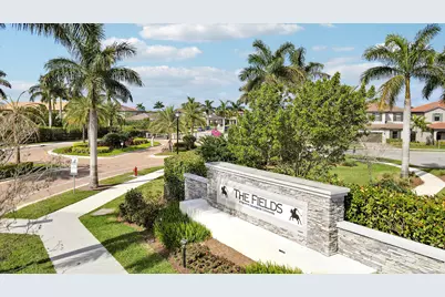 4795 Chantilly Road, Wellington, FL 33467 - Photo 32