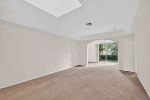 12574 Crystal Pointe Dr, Boynton Beach, FL 33437 - Photo 14