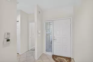 12574 Crystal Pointe Dr, Boynton Beach, FL 33437 - Photo 8