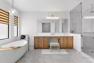 8227 Oceanus Dr, Boca Raton, FL 33496 - Photo 6