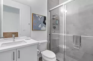 8227 Oceanus Dr, Boca Raton, FL 33496 - Photo 8