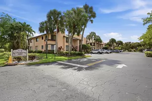 2110 SW 92nd Ter, Davie, FL 33324 - Photo 6