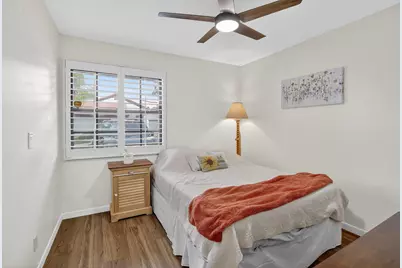 8841 W Sunrise Boulevard, Plantation, FL 33322 - Photo 12