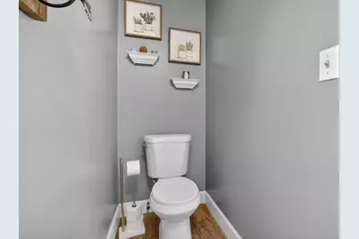 8841 W Sunrise Boulevard, Plantation, FL 33322 - Photo 10