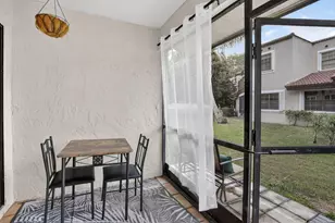 8841 W Sunrise Blvd, Plantation, FL 33322 - Photo 16