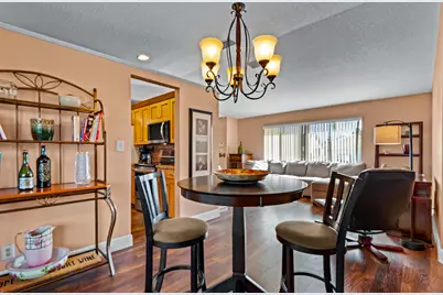 2201 NW 70th Lane, Margate, FL 33063 - Photo 8