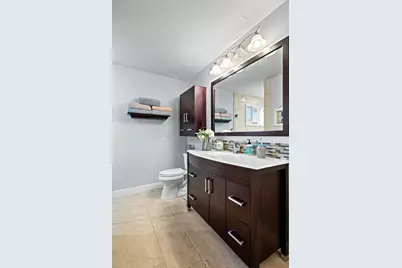 2201 NW 70th Lane, Margate, FL 33063 - Photo 16