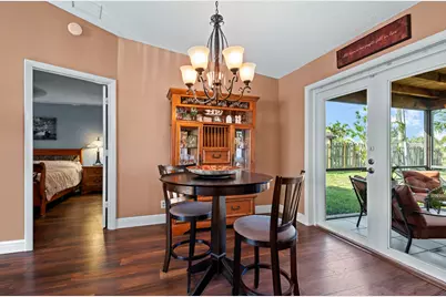 2201 NW 70th Lane, Margate, FL 33063 - Photo 6