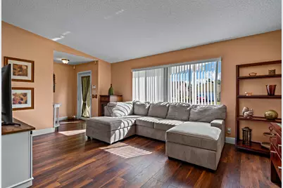 2201 NW 70th Lane, Margate, FL 33063 - Photo 12