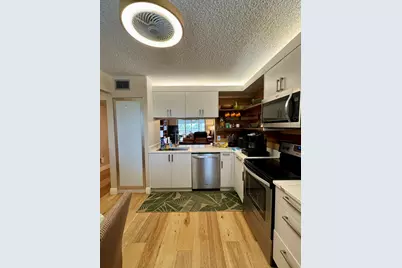 6698 10th Avenue N #401, Lake Worth, FL 33467 - Photo 8