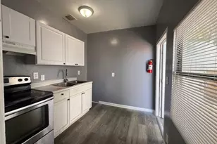 1909 Division Ave, West Palm Beach, FL 33407 - Photo 4