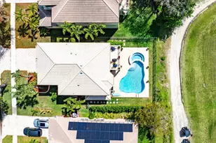 2015 Reston Cir, Royal Palm Beach, FL 33411 - Photo 4