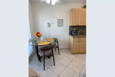 13678 VÃ­a Flora #B, Delray Beach, FL 33484 - Photo 4