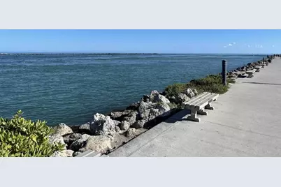 34 Harbour Isle Drive #105, Fort Pierce, FL 34949 - Photo 22