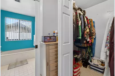 8001 NW 53rd, Lauderhill, FL 33351 - Photo 24