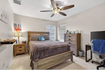 8001 NW 53rd, Lauderhill, FL 33351 - Photo 28