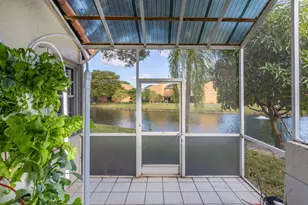 8207 NW 70th St, Tamarac, FL 33321 - Photo 2