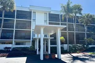 3792 NE Ocean Blvd, Jensen Beach, FL 34957 - Photo 2