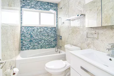 5711 NW 48th Avenue, Tamarac, FL 33319 - Photo 22