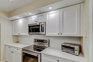 3000 N Ocean Dr, Singer Island, FL 33404 - Photo 12