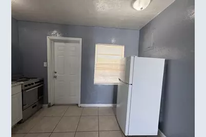 1913 Division Avenue, West Palm Beach, FL 33407 - Photo 4