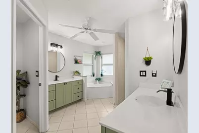 18392 N 50th St Street N, Loxahatchee, FL 33470 - Photo 12