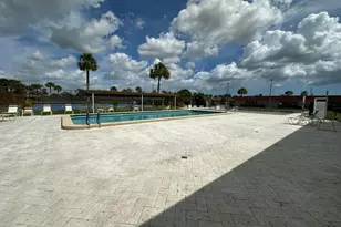 5725 Fernley Dr E, West Palm Beach, FL 33415 - Photo 20