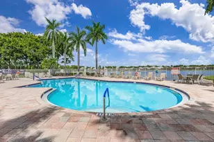 10746 Oak Bend Way, Wellington, FL 33414 - Photo 30