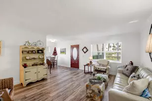 3 Normandy A, Delray Beach, FL 33484 - Photo 8