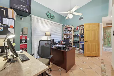 180 Elaine Road, West Palm Beach, FL 33415 - Photo 12