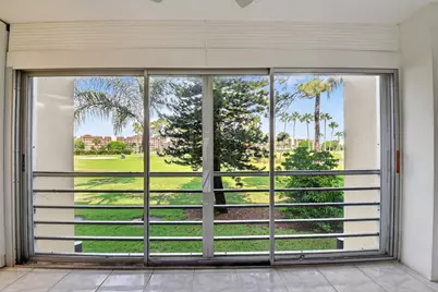 3810 Via Poinciana #206, Lake Worth, FL 33467 - Photo 18