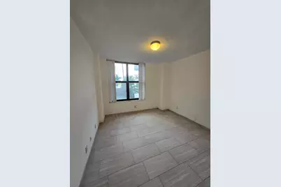 2500 Parkview #412, Hallandale Beach, FL 33009 - Photo 14