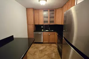 2500 Parkview Dr, Hallandale Beach, FL 33009 - Photo 10