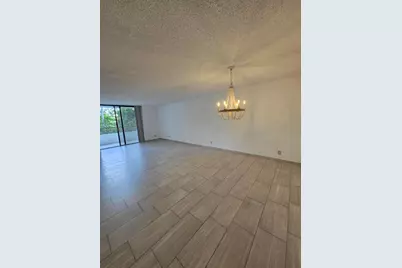 2500 Parkview #412, Hallandale Beach, FL 33009 - Photo 2